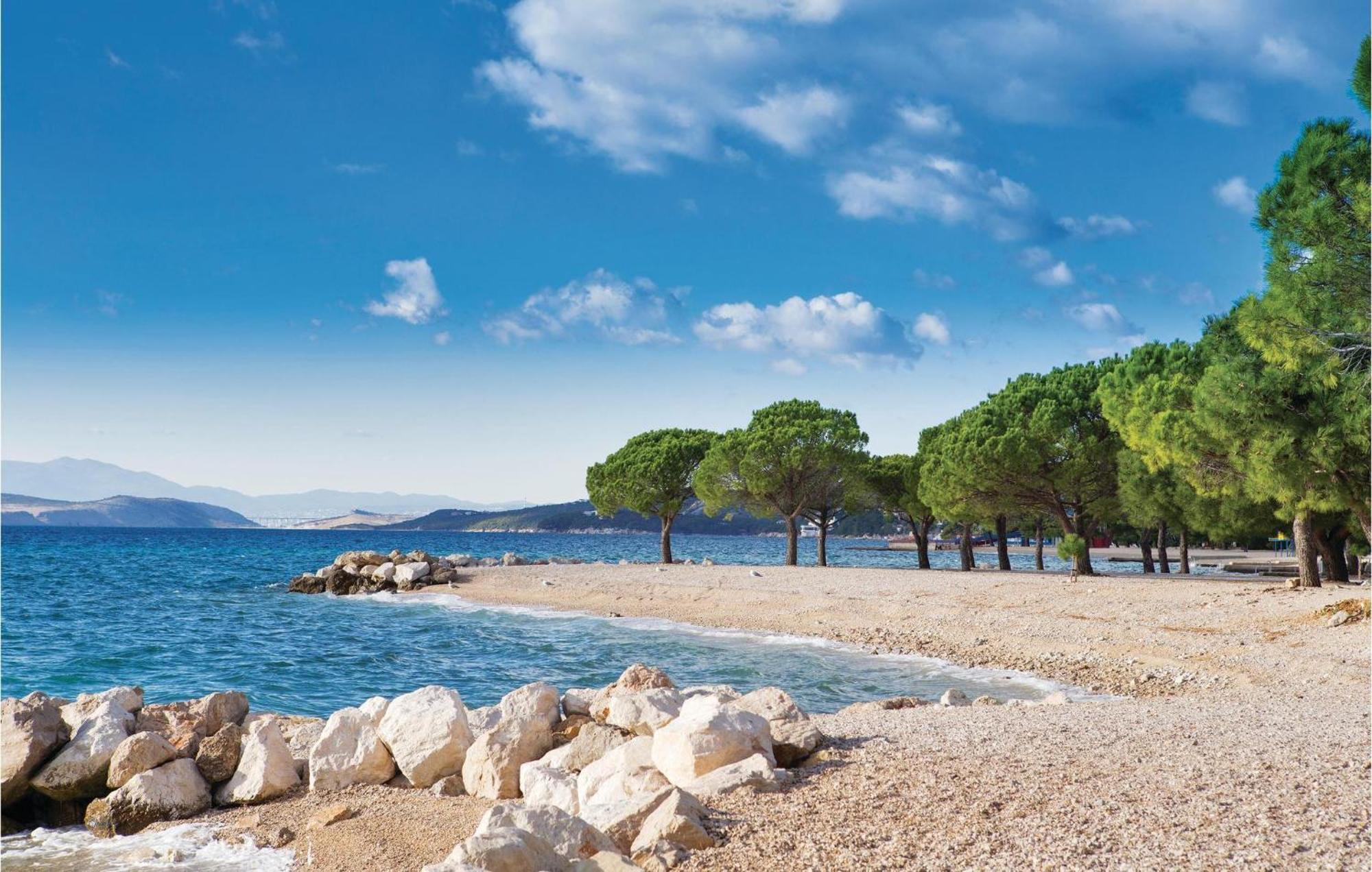 Nice Apartment In Crikvenica With House Sea View Exterior photo